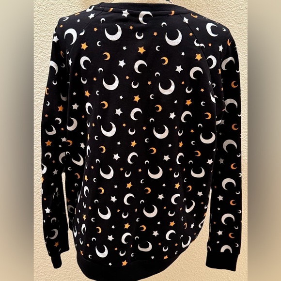 Light Up Halloween Witches “Ghouls Night Out” Pullover Sweatshirt - Picture 3 of 11